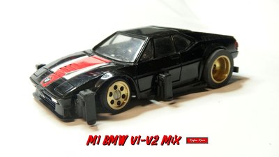 Versteiftes V2 Chassis mit großer/breiter Führungshaken-Aufnahme.<br />Motor SC09 von Scaleauto..Messingfelgen