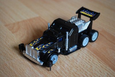 Truck1.jpg