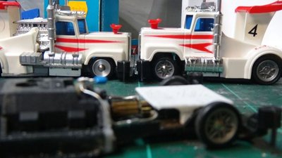 Höhe Transpo.JPG (112.19 KiB) 5762 mal betrachtet deiner bleibt normal...tieferlegen ist zu teuer ;)