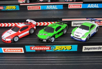 Servo-160-Autos-Mini-RC-China.jpg
