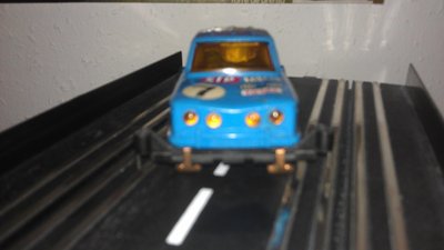 02.jpg