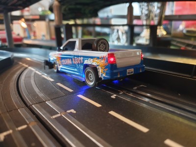 20201031_114456.jpg (3.91 MiB) 5710 mal betrachtet Hinten eine Led mit insgesamt zwei Lichtleitern