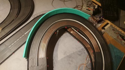 20201120_00-34-01_M__DSC_0002.JPG (5.49 MiB) 5586 mal betrachtet Eingebaut von oben. Sitzt am Ende einer 5m-Gerade, es gab immer wieder schadenträchtige Abflüge