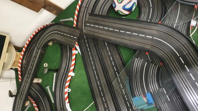 20210205_182131.jpg (2.36 MiB) 4989 mal betrachtet Brückenbau, klar kann man von beiden Seiten anfangen, passt scho