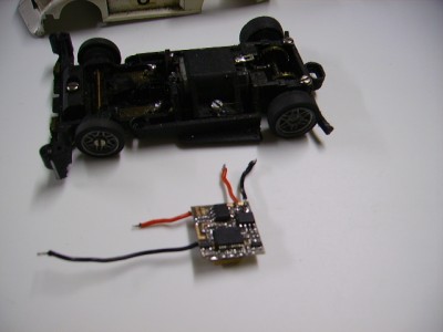 puce1.JPG (90.52 KiB) 7181 mal betrachtet Platine vor Einbau