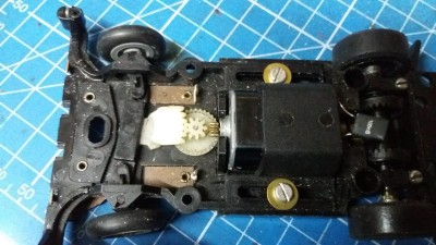 132 Servo Chassis um 2mm kürzer...Rufus race.jpg