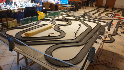 20211022_190600.jpg (3.6 MiB) 8449 mal betrachtet 160er Bahn .... diesmal auf Platte ... deutlich rückenschonender