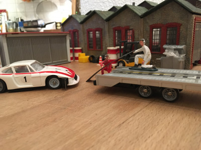 IMG_1966.JPG (1.78 MiB) 8010 mal betrachtet So dann mal den Anhänger in Stellung bringen.